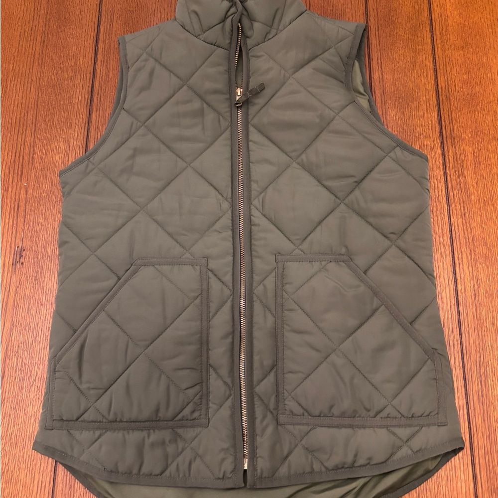 J. Crew Women's Quilted Vest - Olive